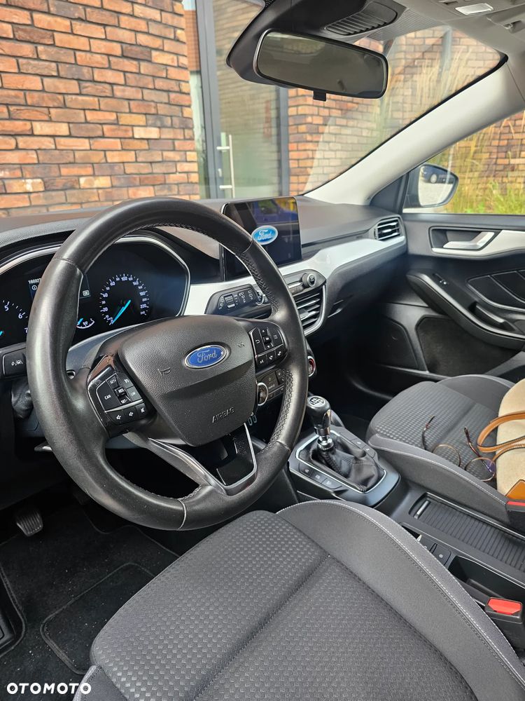 Ford Focus 1.0 EcoBoost Trend ASS - 20