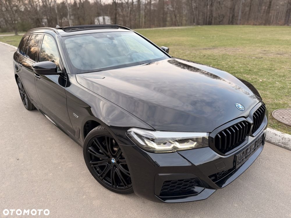 BMW Seria 5 530e xDrive M Sport sport - 1