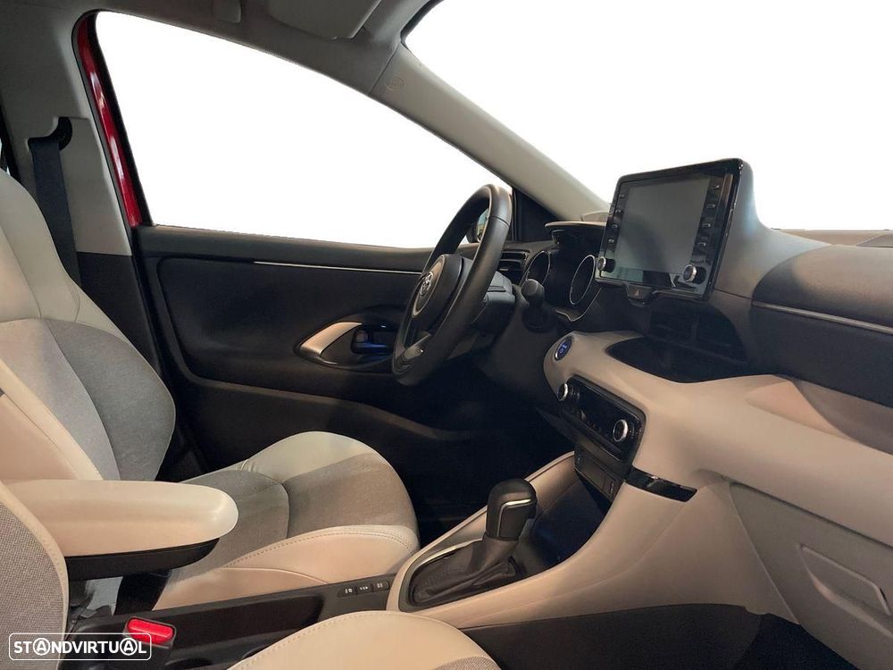 Toyota Yaris — fotografia 6