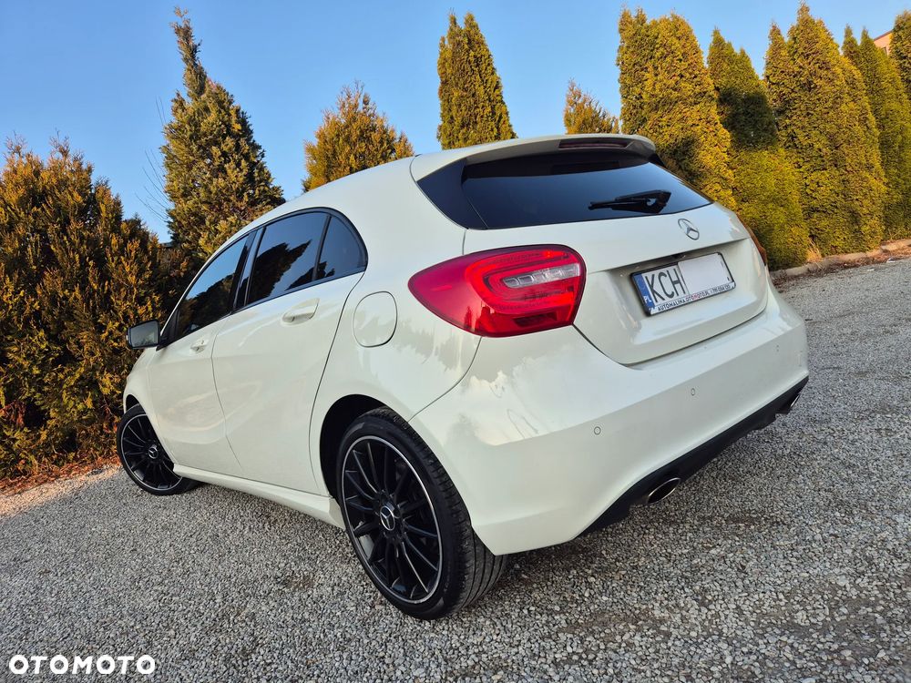Mercedes-Benz Klasa A 180 (BlueEFFICIENCY) Urban - 4
