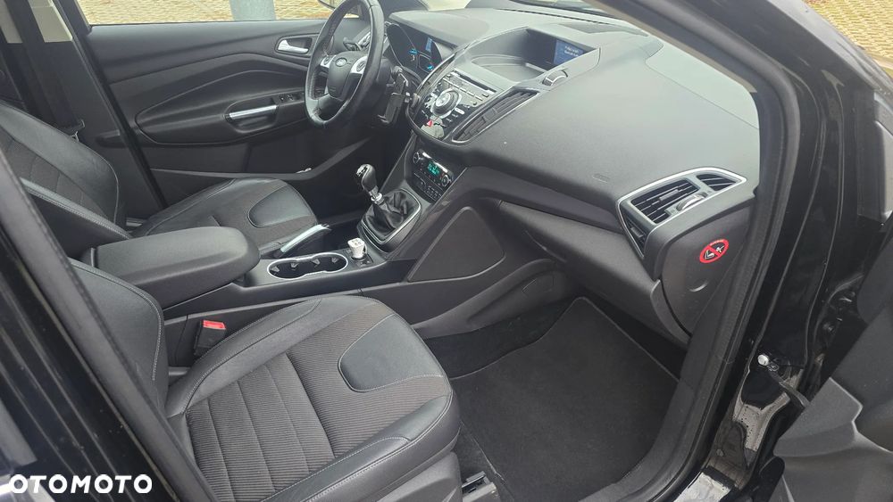 Ford Kuga 2.0 TDCi 4x4 Individual - 12