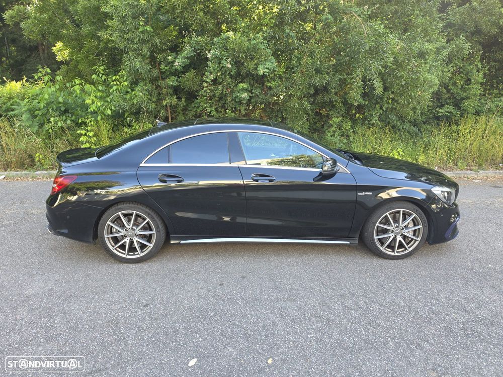 Mercedes-Benz CLA 45 AMG 4-Matic - 2