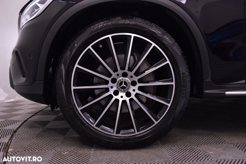 Mercedes-Benz GLC Coupe 300 d 4MATIC - 13