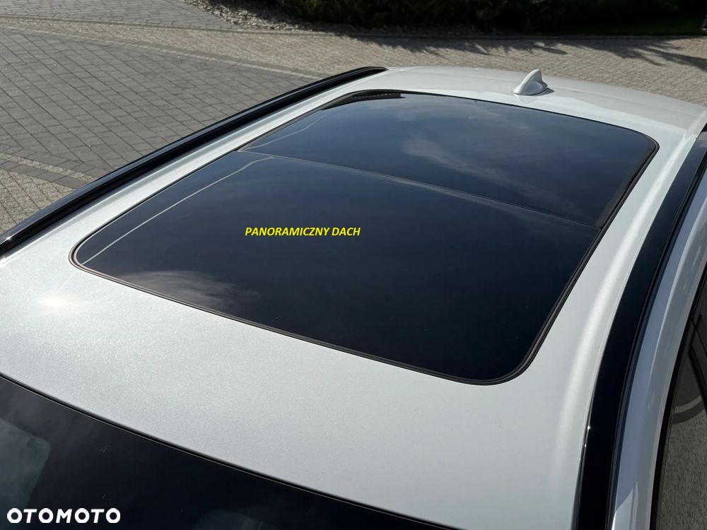 Volvo XC 60 B5 B AWD Plus Dark - 37