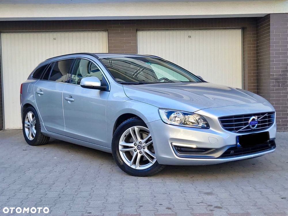 Volvo V60 D4 Geartronic Momentum - 4