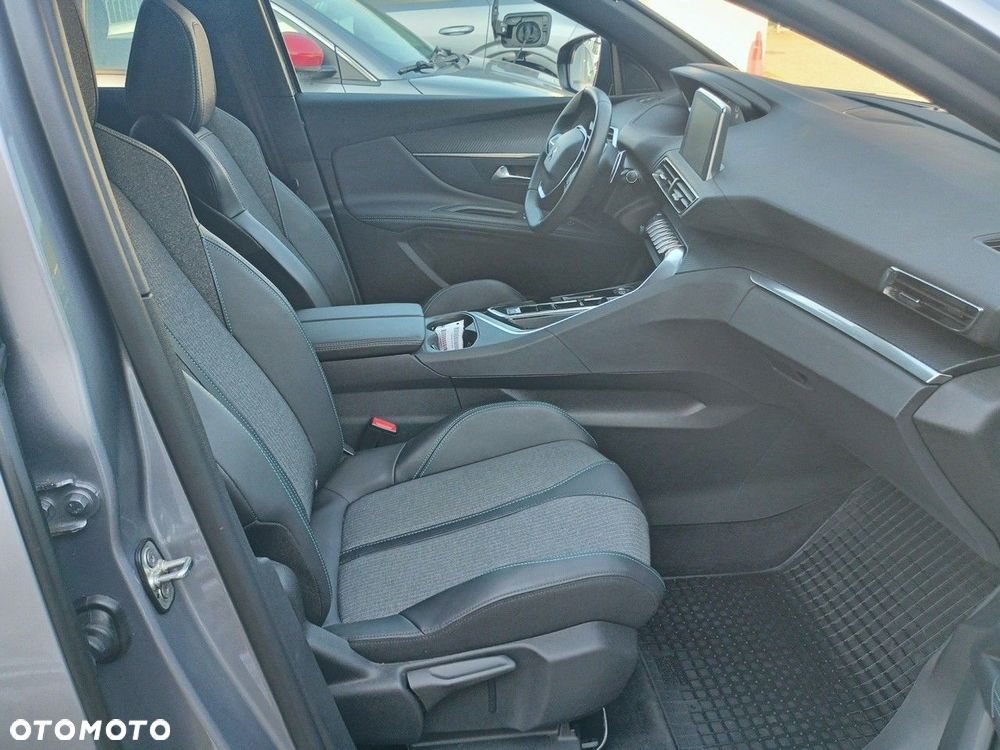 Peugeot 3008 1.2 PureTech Allure Pack S&S EAT8 - 13
