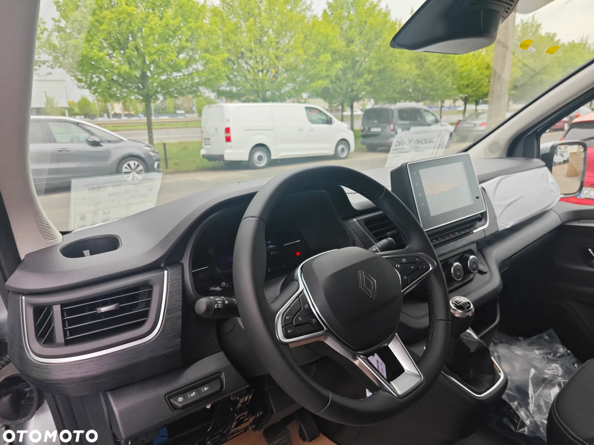 Renault Trafic - 9
