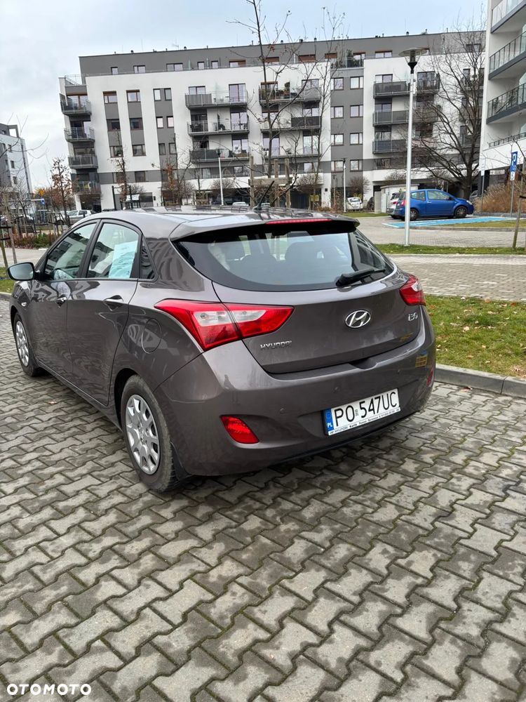 Hyundai i30 1.6 Classic + - 3