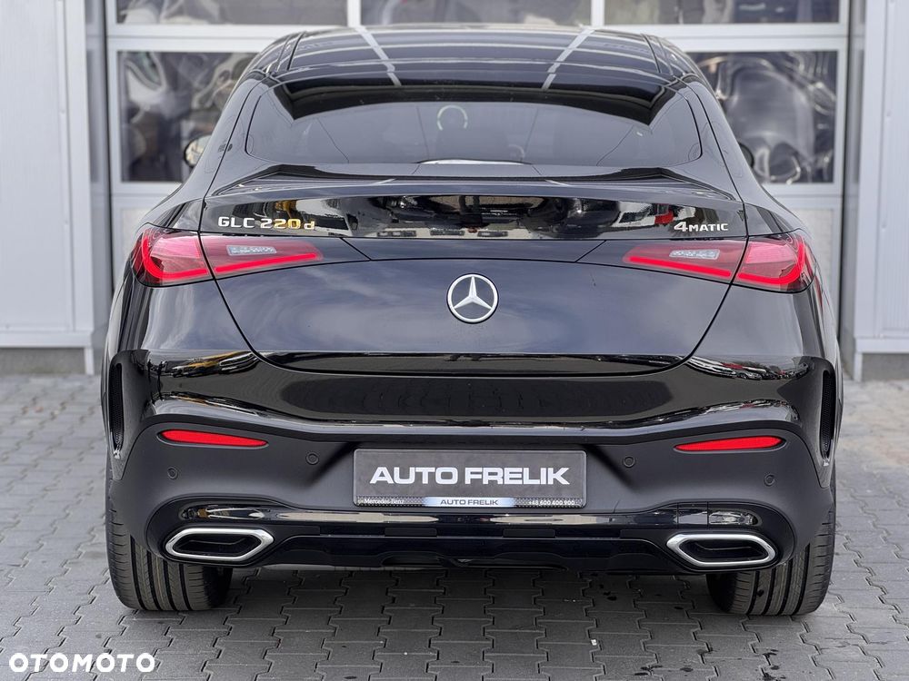 Mercedes-Benz GLC 220 d 4Matic 9G-TRONIC AMG Line Advanced - 11