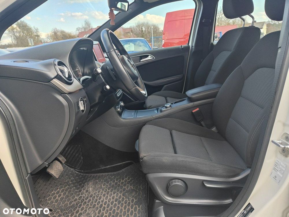 Mercedes-Benz Klasa B 180 d 7G-DCT Edition - 7