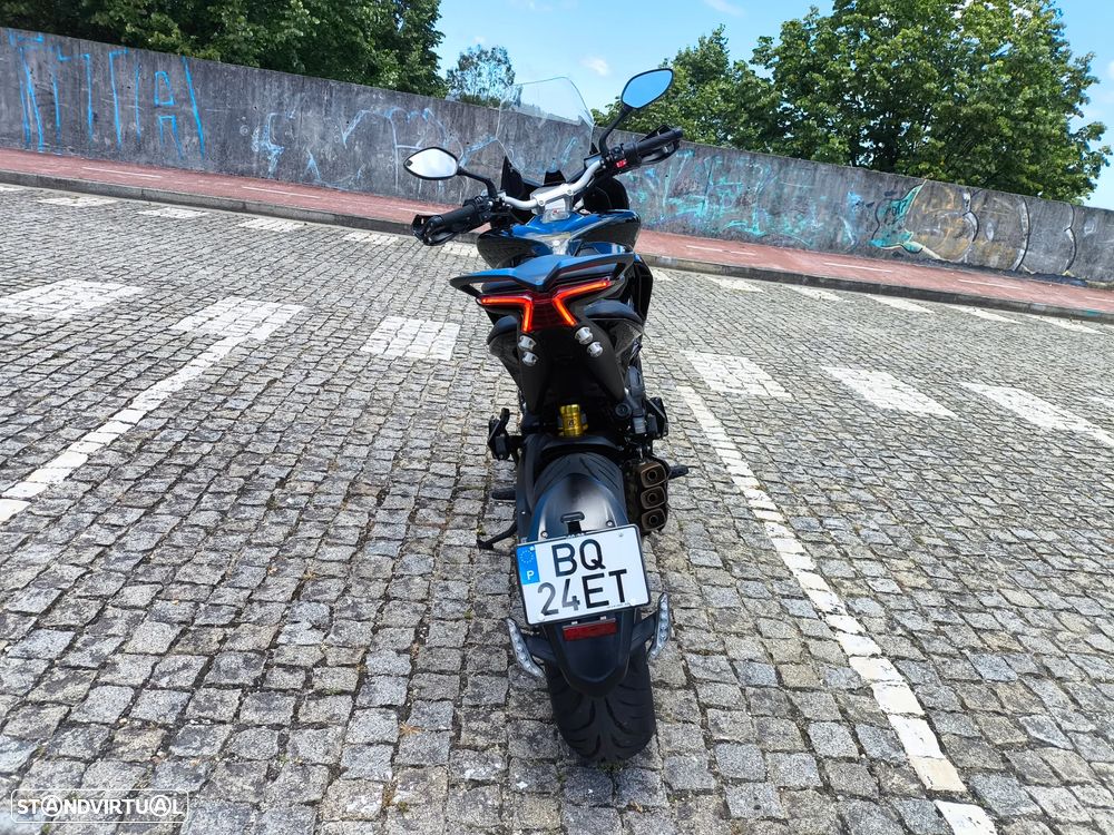 MV Agusta Turismo Veloce R - 11