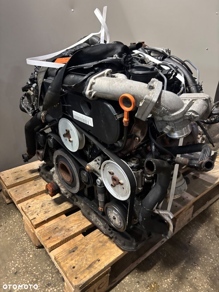 Silnik kompletny  Audi A4 3.0 TDI BKN 204 KM 2005r - 6