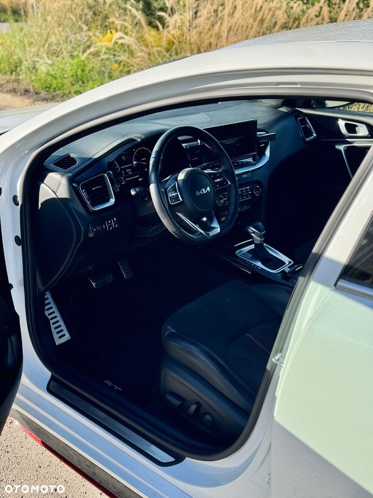 Kia ProCeed 1.6 T-GDI GT DCT - 8