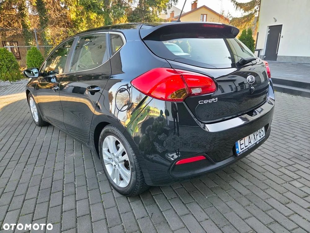 Kia Ceed - 5