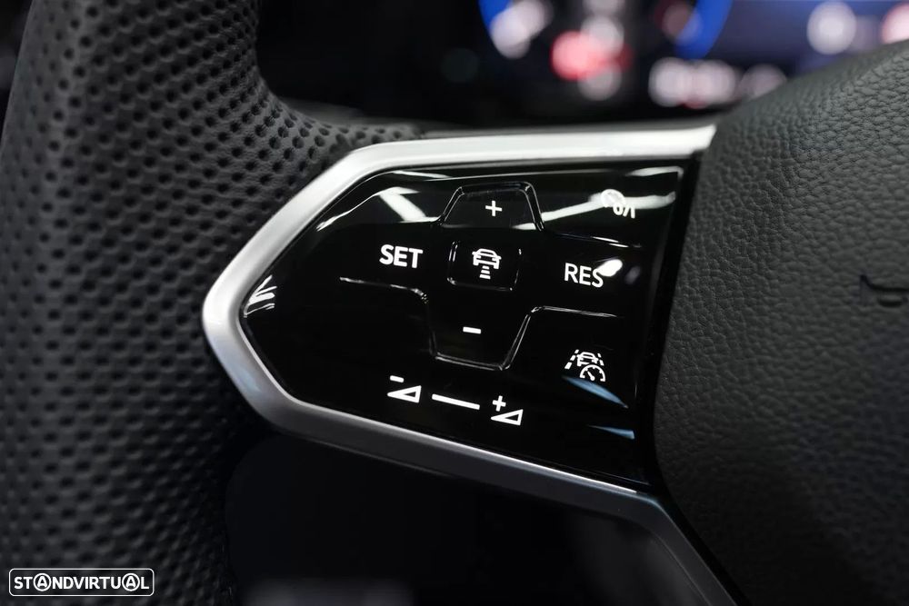 VW Golf 2.0 TDI GTD DSG - 28