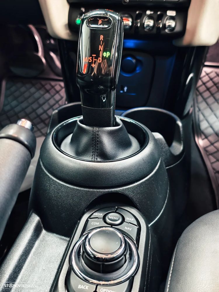 MINI 3 Portas Cooper Auto - 45
