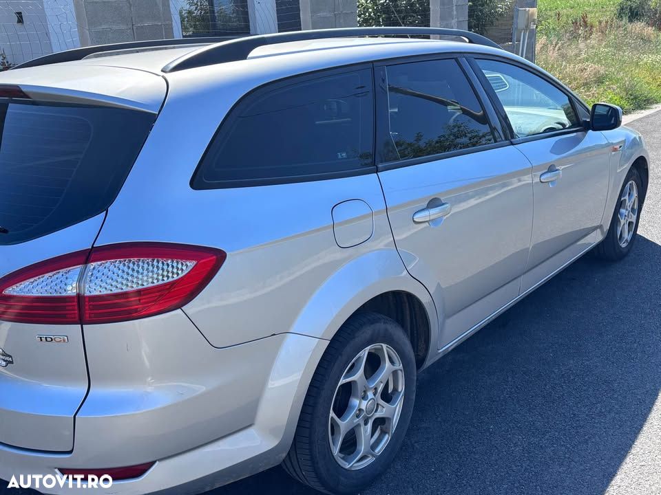 Ford Mondeo 2.0 TDCI Business Edition - 9