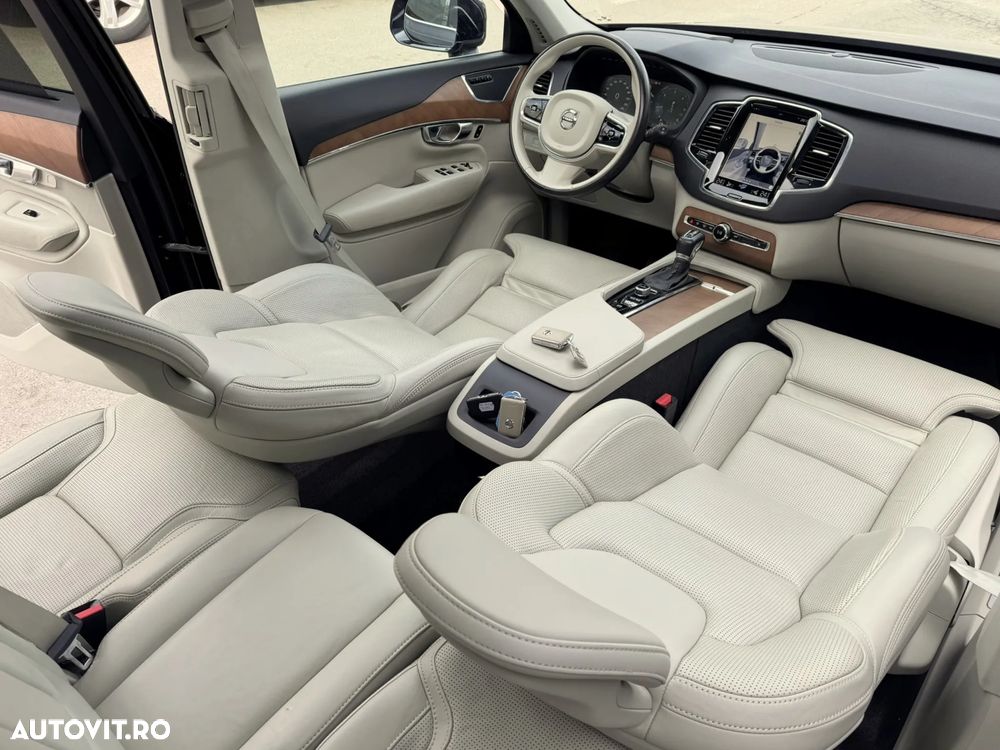 Volvo XC 90 D5 AWD Geartronic Inscription - 23