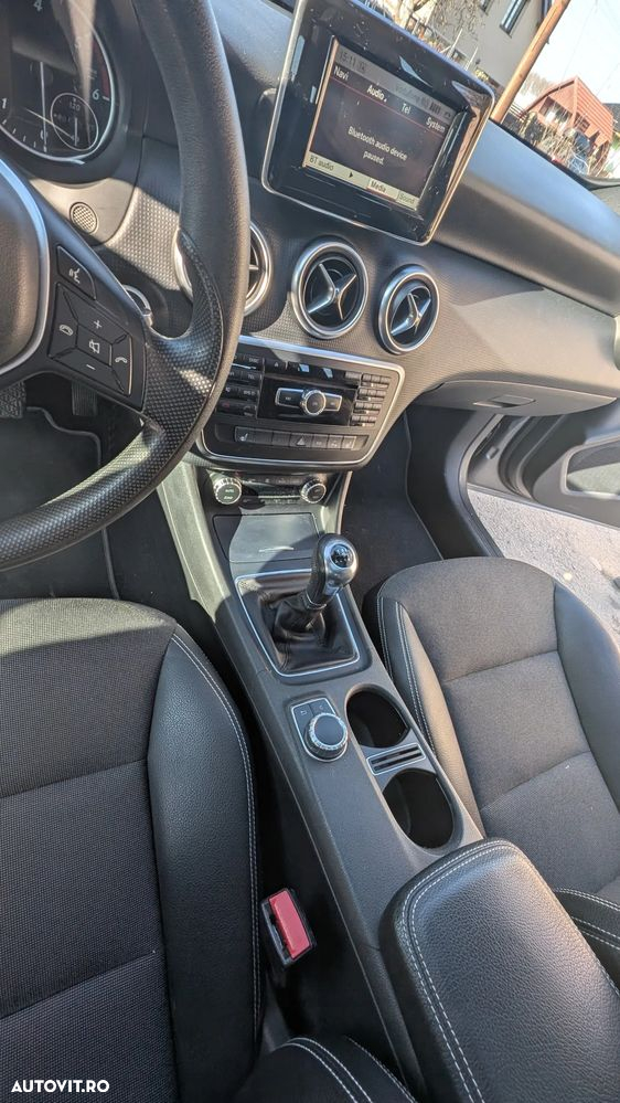 Mercedes-Benz A 180 CDI - 12