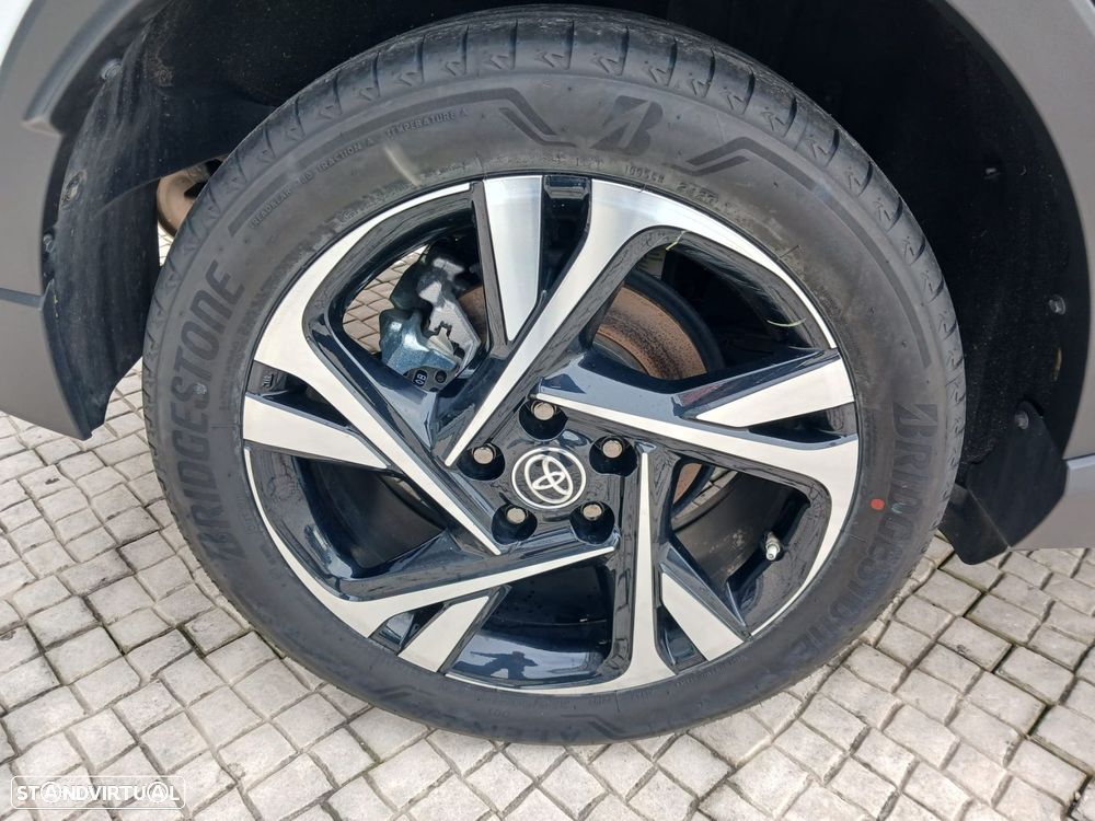 Toyota C-HR - 6
