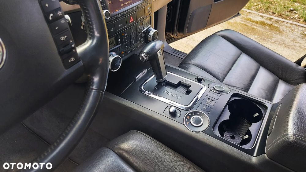 Volkswagen Touareg 3.0 V6 TDI DPF Automatik Exclusive Edition - 7