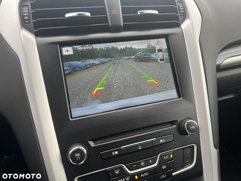 Ford Mondeo 1.5 EcoBoost Trend - 21