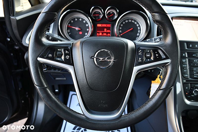 Opel Astra 1.4 Turbo Edition - 12