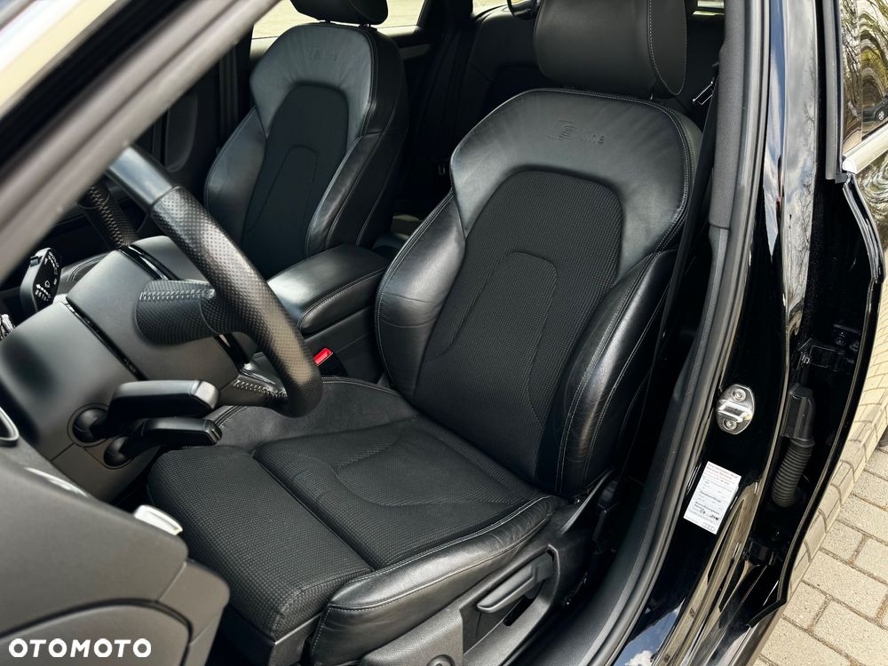 Audi A4 Avant 2.0 TDI DPF quattro S tronic S line Sportpaket - 17