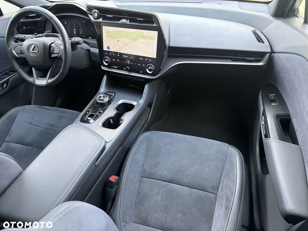 Lexus RZ 450e Omotenashi DIRECT4 - 21