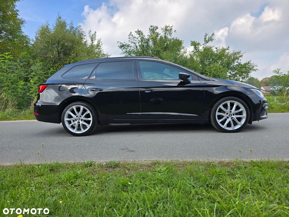 Seat Leon 2.0 TDI DPF DSG FR Black Matt Edition - 3