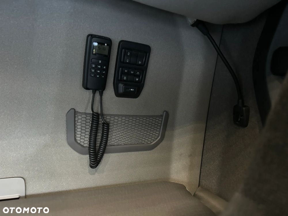 Scania R450 MEGA RETARDER NOWE OPONY / TACHOGRAF NOWEJ GENERACJI / KLIMA POSTOJOWA / LOW DECK / ZBIORNIKI PALIWOWE 1200 L / MOŻLIWA SPRZEDAŻ W ZESTAWIE Z NACZEPĄ !! - 27