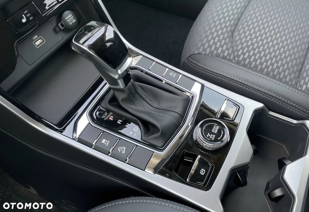 SsangYong/KGM Korando 1.5 T-GDI Adventure 2WD - 12