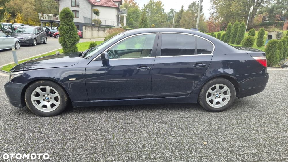BMW Seria 5 520d - 4