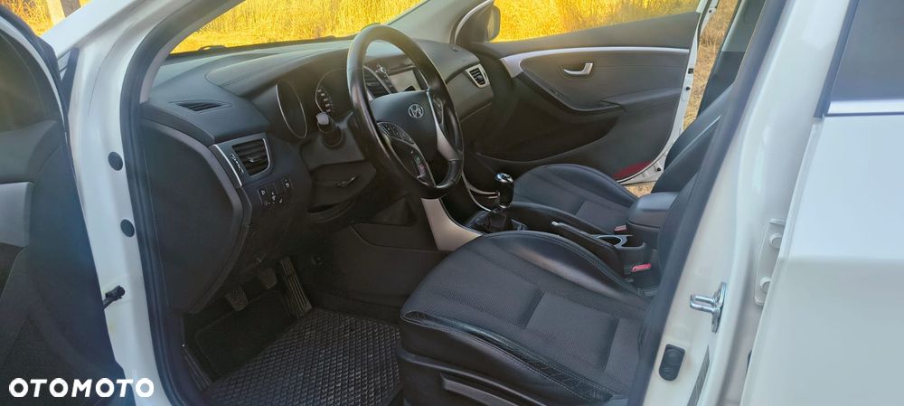 Hyundai i30 - 9