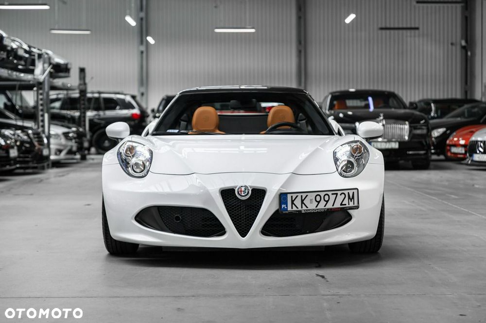 Alfa Romeo 4C - 3