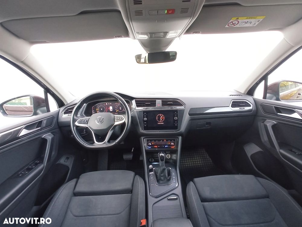 Volkswagen Tiguan 2.0 TDI 4Mot DSG Elegance - 13