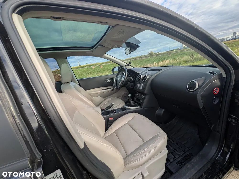 Nissan Qashqai - 14