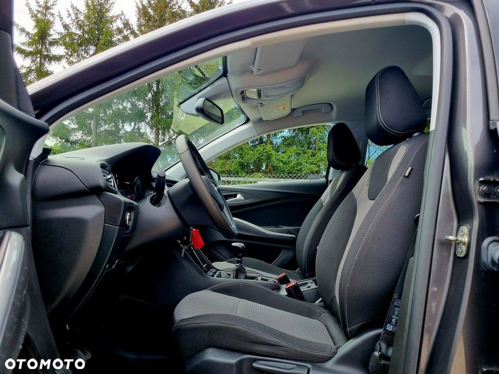 Opel Grandland X 1.2 T Enjoy S&S - 8