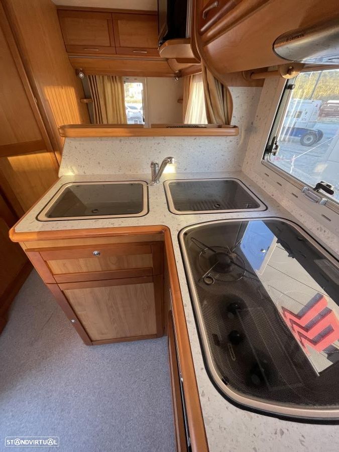 Fleurette Le Grebe Chassis Alko cama francesa - 40