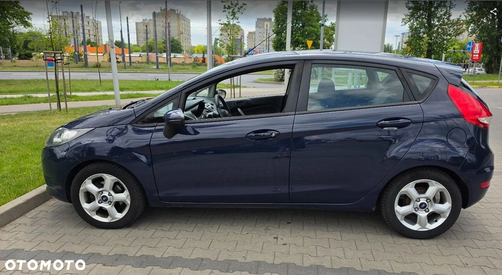 Ford Fiesta 1.4 Champions Edition - 5