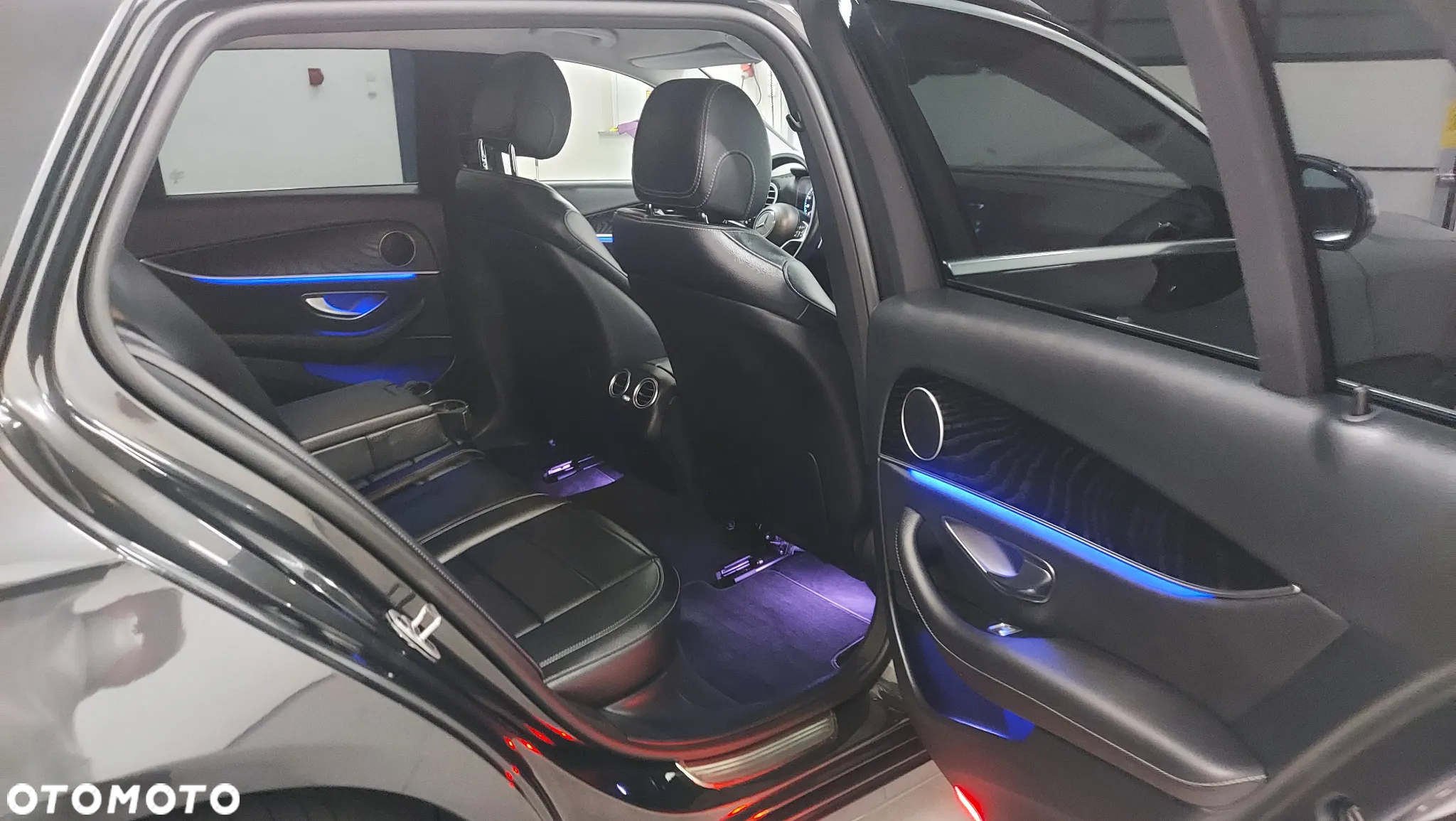 Mercedes-Benz Klasa E - 8