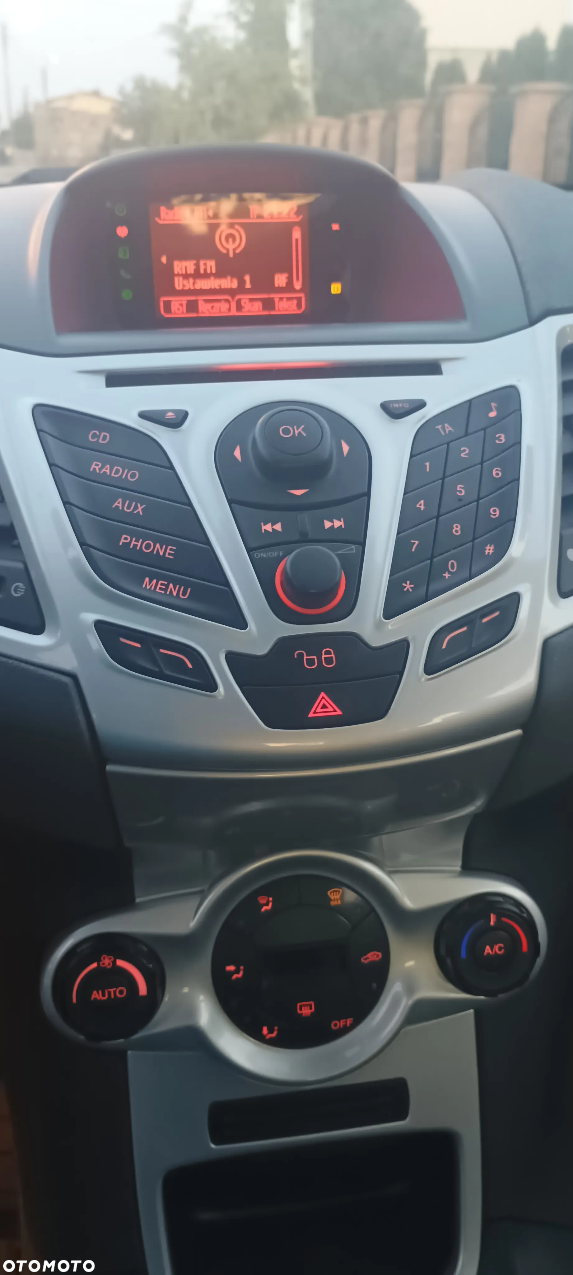 Ford Fiesta 1.4 Titanium - 6