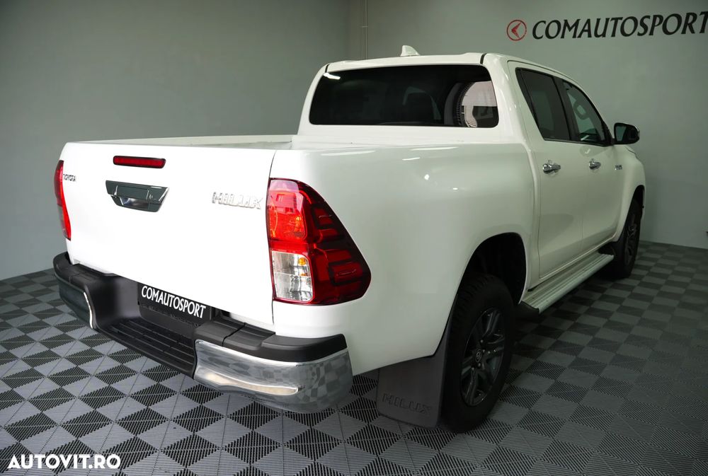 Toyota Hilux - 6