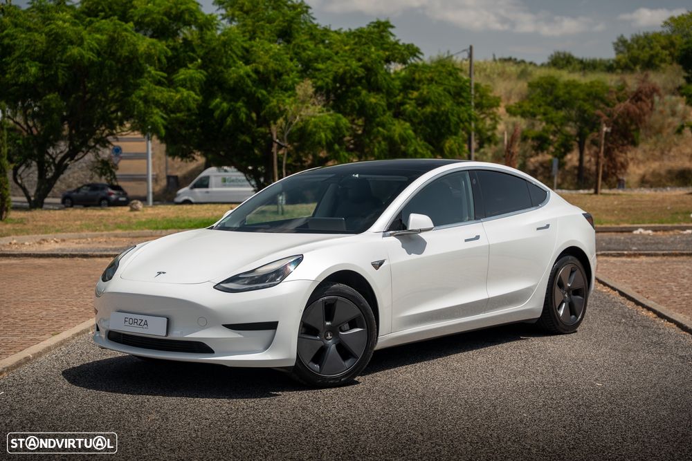 Tesla Model 3 Standard Range Plus RWD - 2