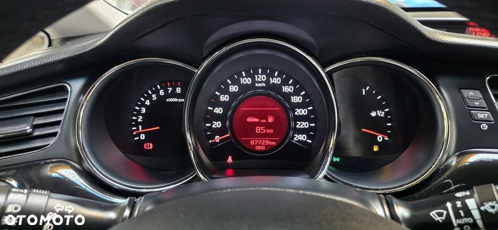 Kia Ceed - 19