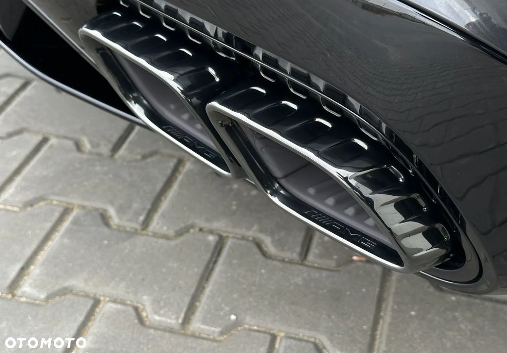 Mercedes-Benz Klasa C AMG 63 S E Performance PHEV 4-Matic - 15