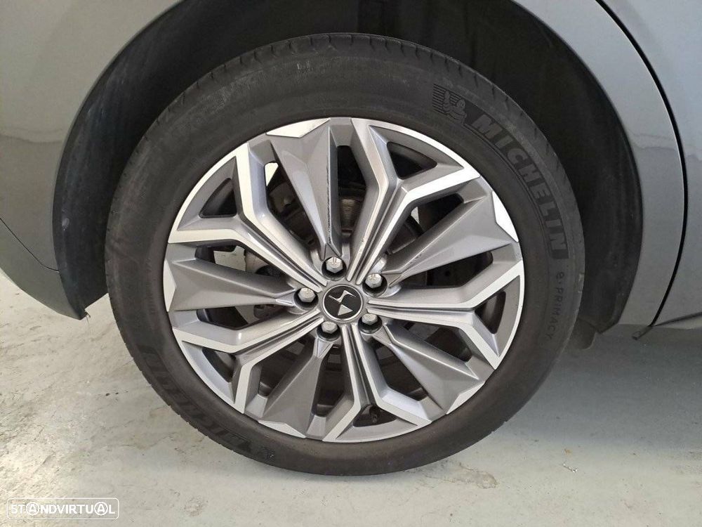 DS DS4 4 1.2 PureTech Trocadero EAT8 - 11