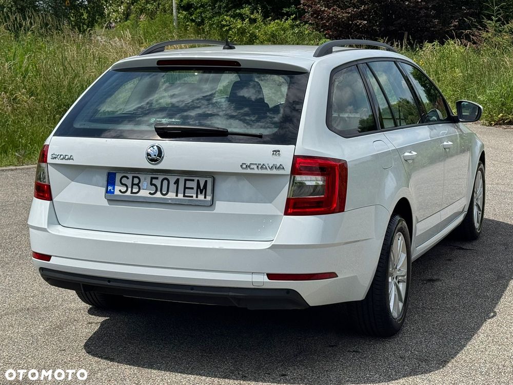 Skoda Octavia 1.5 TSI ACT DSG Ambition - 10