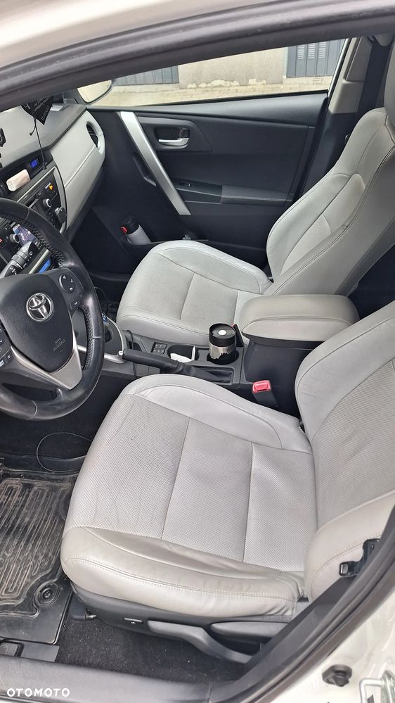 Toyota Auris - 3