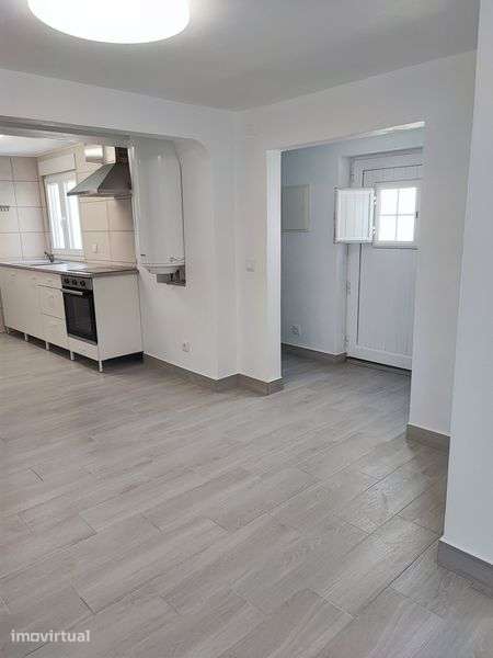 Moradia T2 Torres Vedras - Grande imagem: 2/8